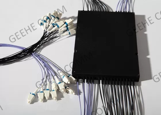 Coupleur optique en forme de boîte de fibre du SM G652D 9/125 de FBT