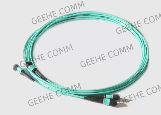 Mâle de 12 noyaux au câble femelle de fibre de LSZH OM3 MPO