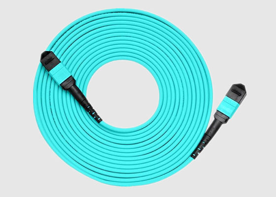Corde de correction multi de la fibre OM4 MPO du mode 24 de l'Aqua 10Gbs