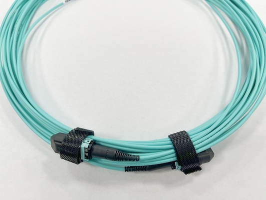 8F OM4 2mm OD MPO(F)-MPO(F) type B OFNP faible perte 13m
