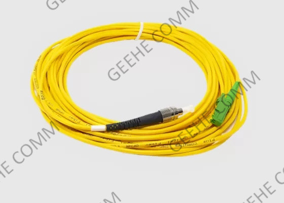 9/125 OS2 corde de correction de fibre de mode unitaire du duplex 2.0mm 10m E2000/APC à FC/UPC