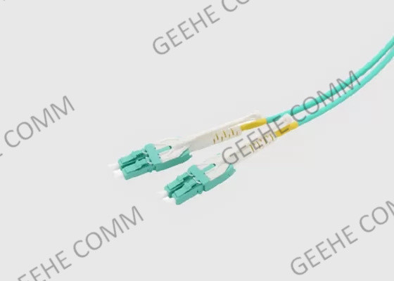 Duplex à plusieurs modes de fonctionnement LC/LC Uniboot 50 corde de correction de l'Aqua OM4 de micron