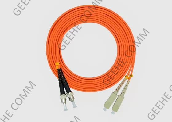 St du pullover G657A de fibre à la corde de correction de fibre de mode unitaire du duplex 10G de Sc