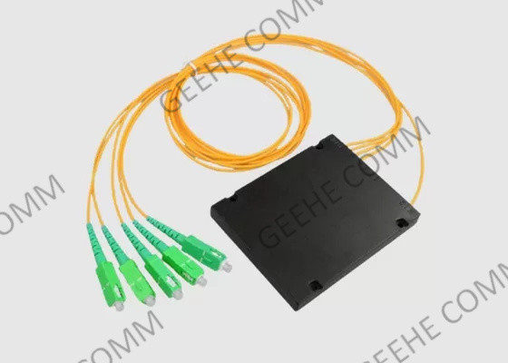 Sc optique en forme de boîte de diviseur de fibre d'ABS de PLC 1x4 à l'UPC pour CATV/FTTH