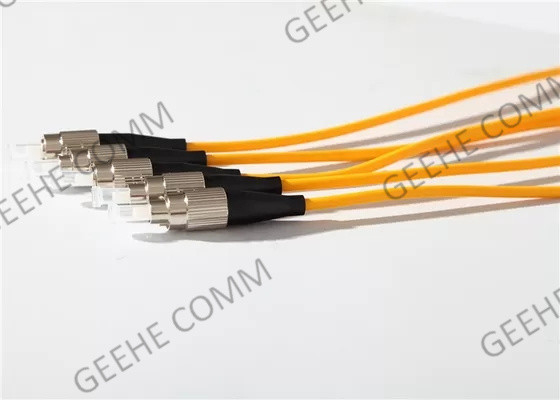 Diviseur optique en forme de boîte de fibre de FC/APC 1x4 2.0mm avec le connecteur de FC UPC