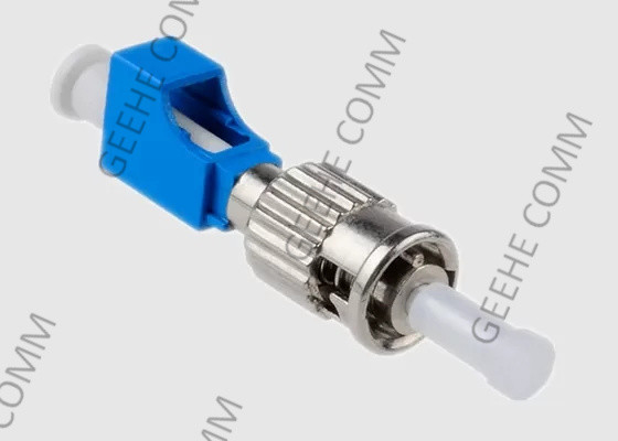 Adaptateur de câble optique en fibre optique simple LC à ST de sexe féminin à masculin