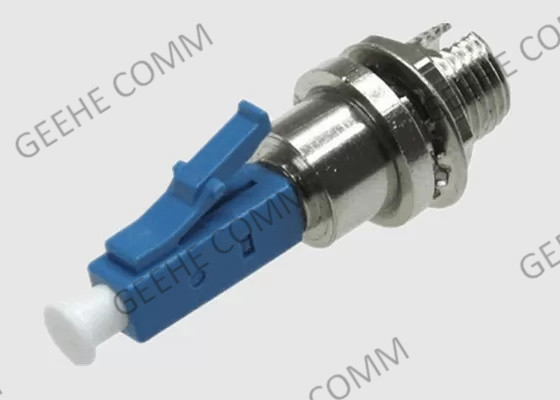 Mâle de FTTH LC UPC à l'adaptateur femelle de câble optique de fibre de FC