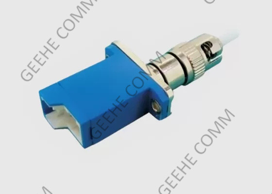 Femelle du mode unitaire E2000 d'usine d'OEM à l'adaptateur hybride masculin de fibre de FC