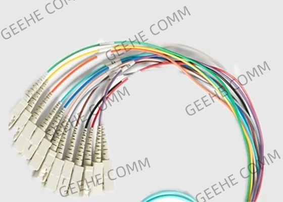 MPO 12 au câble de fibre du mode MPO des fibres 0.9mm Mulit de Sc 12 de X