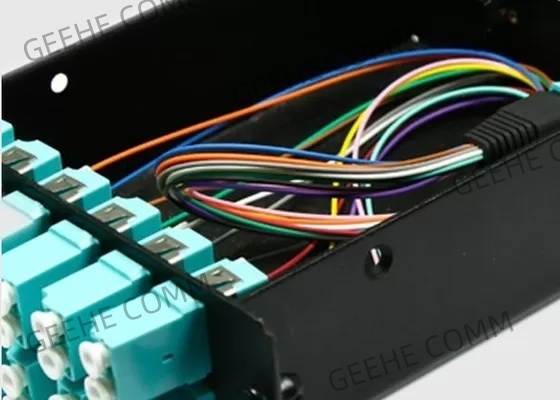 cassette à plusieurs modes de fonctionnement du duplex 50/125 MTP de 40Gb OM3 2x MPO-12