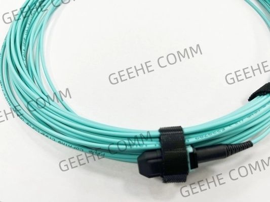 8F OM4 2mm OD MPO(F)-MPO(F) type B OFNP faible perte 13m