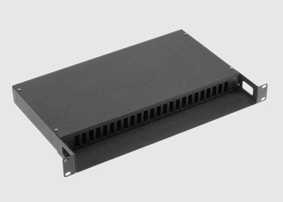 Le support a monté 24 tableaux de connexions optiques de fibre du noyau FC ODF 3U