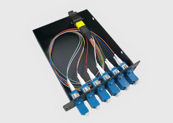La fibre 12 a préinstallé 6 la cassette duplex de câble d'évasion de fibre des adaptateurs MTP/MPO de LC