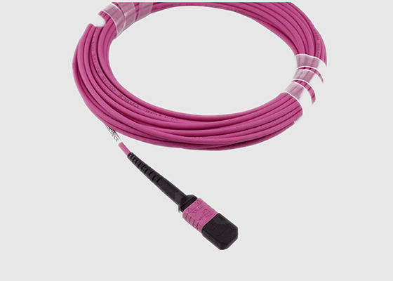 Femelle de MPO câble optique unimodal masculin de fibre de MPO au 9/125 pour le réseau