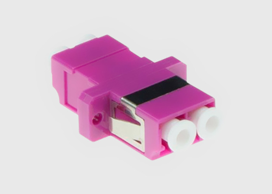 Le duplex le millimètre OM4 d'adaptateur de câble optique de fibre de LC/UPC a bridé fibre de Violet Mikrolink OM4